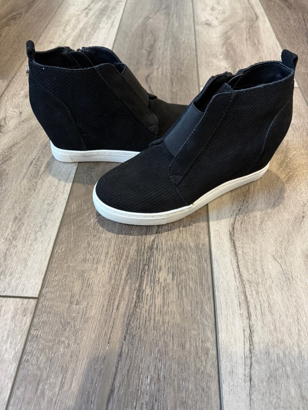 Steve Madden-Black Wedge Sneaker Boot - Women (7) NWOT